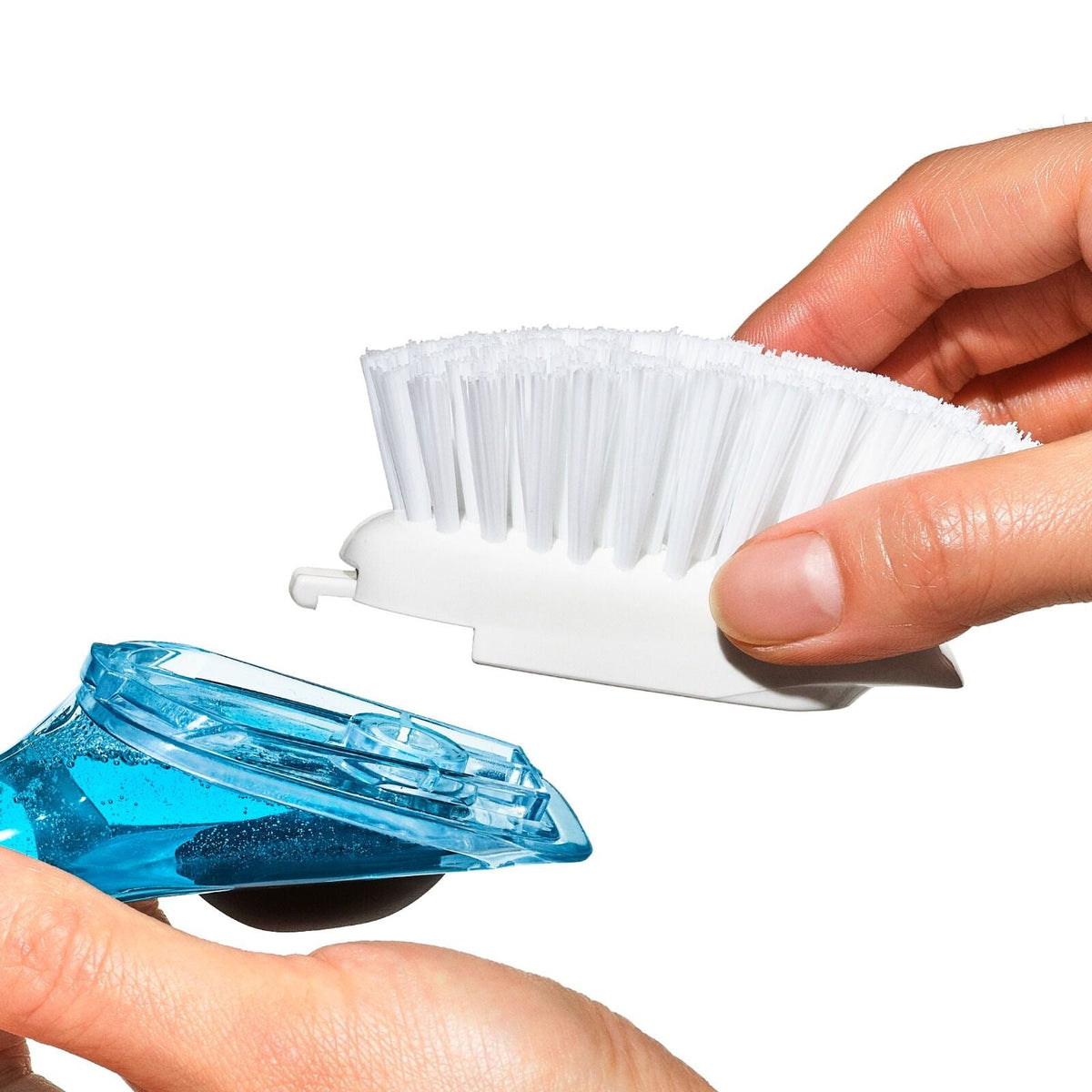 soap-dispensing-dish-brush-refill-2pk-w8 gg_12361200_soapdispensingdishbrushrefills_pdp_05.jpg