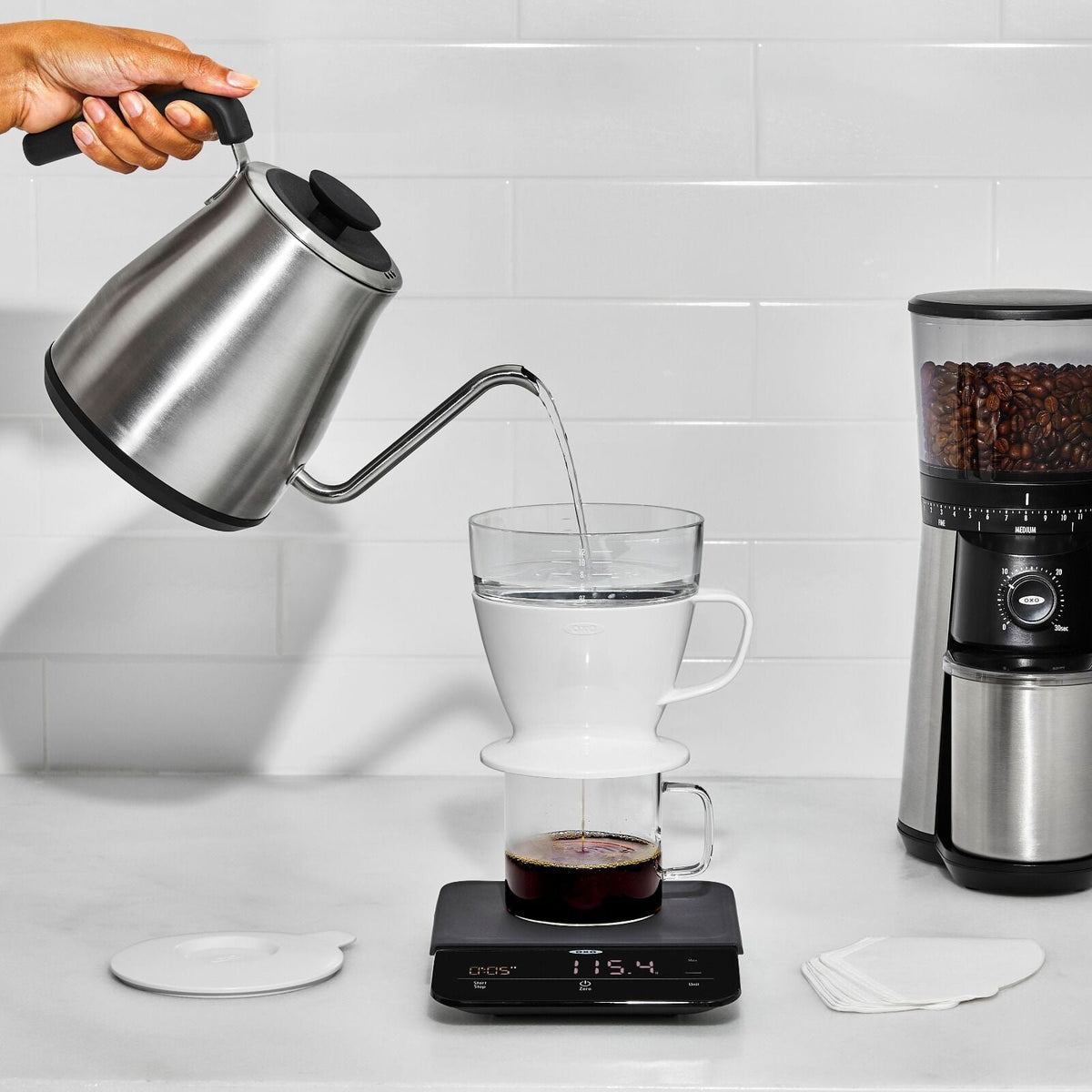 adjustable-temperature-pour-over-kettle-n3 brew_adjustabletemperaturekettle_8717100v2_07_1_.jpg